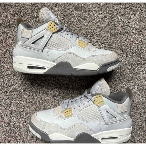 Nike Air Jordan 4 Retro Craft Photon Vanilla Size 9 Men's - Picture 1 of 8